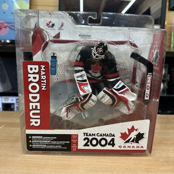Mcfarlane NHL Martin Brodeur Team Canada 2004 Black Jersey Figurine - Picture 1 of 4